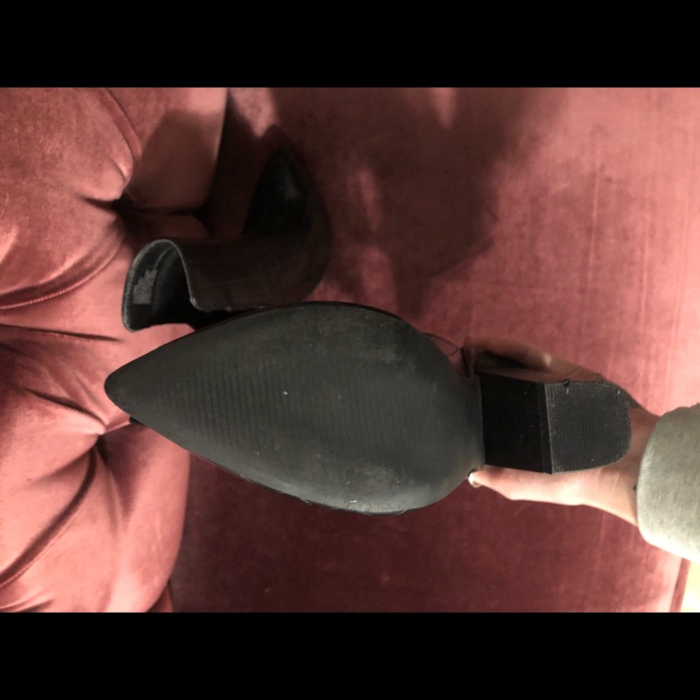 Heeled booties - Picture 4 of 4